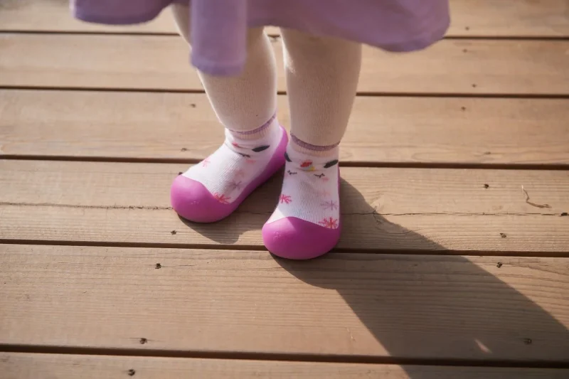 Chameleon Big Toes Βρεφικά Παπουτσάκια Που Αλλάζουν Χρώμα Στον Ήλιο Για Κορίτσι Λευκό Με Μονόκερο - Image 6